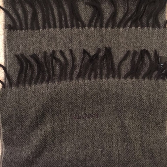 💯 Authentic LANVIN cashmere scarf - Picture 4 of 4